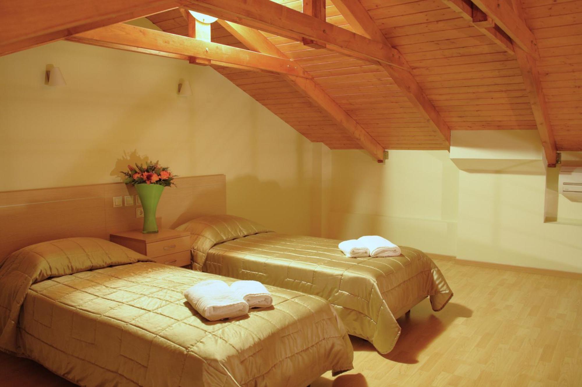 ניקיאנה Eleana Boutique Hotel & Blue Infinity מראה חיצוני תמונה