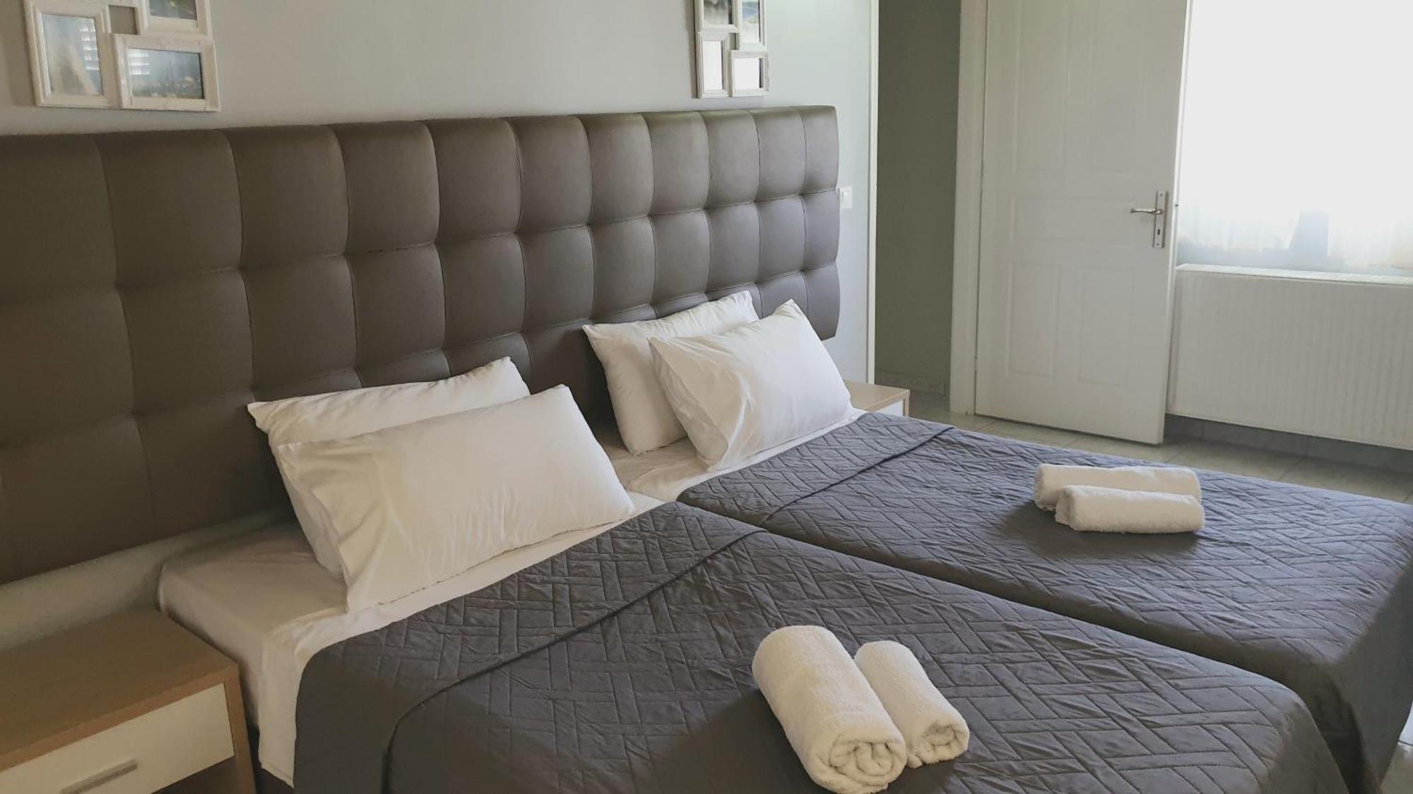 ניקיאנה Eleana Boutique Hotel & Blue Infinity מראה חיצוני תמונה